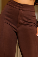 Calça Flare Básica com Bolsos Empina Bumbum