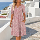 Vestido Valentina com Botões Frontais, Estampa Floral e Mangas Curtas
