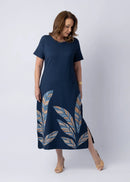 Vestido Antonela — Midi com Fenda e Estampa de Folhas